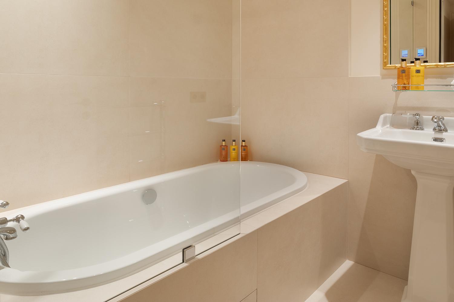 Pick A Flat'S Apartements With Services In Louvre - Rue Des Halles Παρίσι Εξωτερικό φωτογραφία